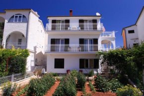 Отель Apartments Jolanda  Рогозница